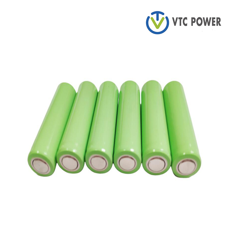 1.2V AA ریچارج ایبل نکل میٹل ہائیڈرائیڈ بیٹری